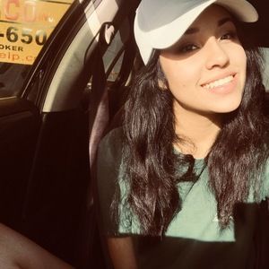 Meet your Posher, Andrea